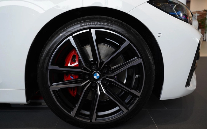 BMW Seria 4 cena 279484 przebieg: 1, rok produkcji 2024 z Nowy Tomyśl małe 277